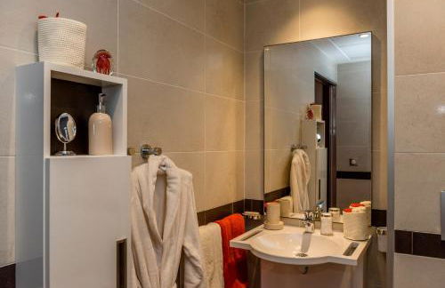 ZENAO MONTREUIL- Croix de Chavaux - Foto 11