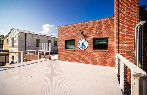 Why Knot Getaway…Rooftop with WaterView! Unit E - Foto 19