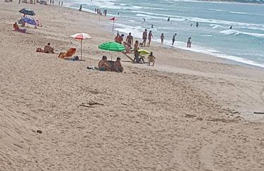 Apto 1 Quarto com Varanda e Estacionamento perto da praia - Foto 37