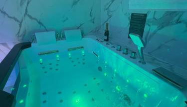 Appartement de luxe, balnéo, vue lac & lit suspendu - Foto 4