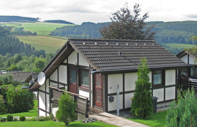 Holiday Home in Mielinghausen Near ski Area - Foto 1