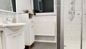 Apartment 13 - 3 Schlafzimmer - modern und komfortabel - Foto 2