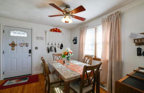 Large Private Yard Home 14 Mi to Niagara Falls! - Foto 5