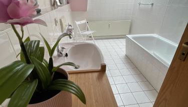 K2-Project - Hotspot - am Puls der Stadt - Foto 3, Shower