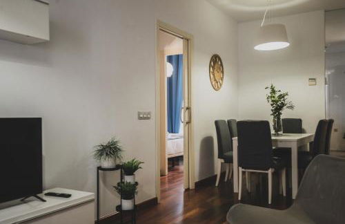 AZZ Sevilla Torre de la Plata Apartamentos - Photo 58