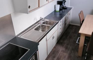 Ferienhaus Stein, TOP Monteurwohnung, 5 große Einzelzimmer, Doppelzimmer, Übernachtung bis 8 Personen möglich - Foto 8