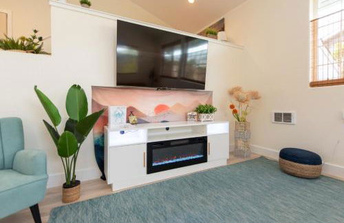 Sequim Escape with Gas Grill and Deck, Walk to Beach! - Foto 6