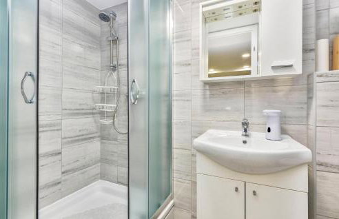 Cozy Home In Dragoslavec With Kitchen - Foto 31