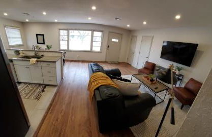 South Side Chic 3Br 1Ba 10mn to McConnell Spirit - Photo 22