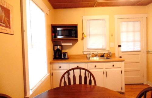 Enchanting Cottage Rental in Marblehead, Ohio - Foto 4