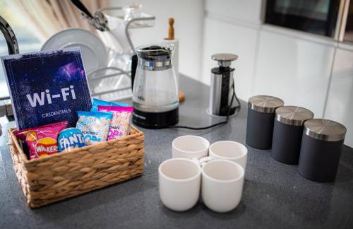 Family & Contractors 3 BR Bungalow Cot Garden Netflix Coffee Station - Foto 11