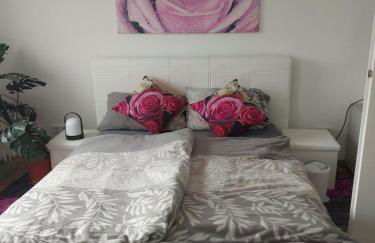 Reiheneckhaus mit Terasse - Foto 1