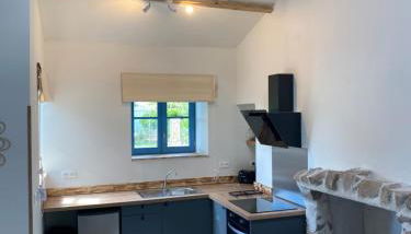 Vue du chateau a La Petite Ferme d'Alpacas - Foto 2