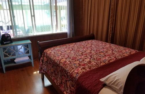 Fully renovated 4 bd with 2 master suits, 3 bth home in centralized location - Foto 7