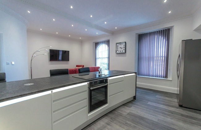 The Crescent by Pureserviced - Foto 75