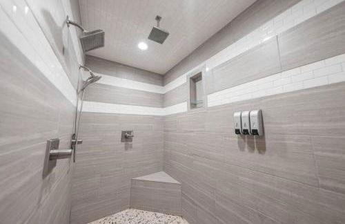 LeFairview Chateau- Pickleball Heated Pool Jacuzzi - Foto 8