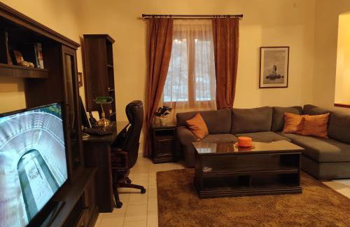 EfisHouse - Photo 34