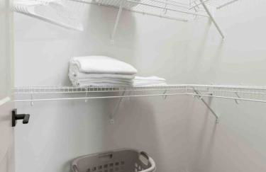 Serenity Living 5 Min From Downtown - Foto 38