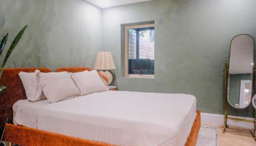 Charming Garden Lvl Brownstone - Foto 4