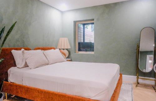 Charming Garden Lvl Brownstone - Foto 4