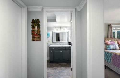 Lakeside Oasis - Room for 12 - Foto 19