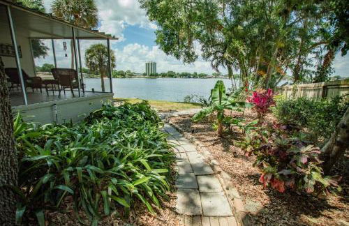 Lake Silver V - Lake House with Dock - Legoland Getaway! - Foto 6