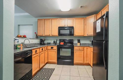 MVC - Unit 1505 - Bearly Available - Photo 10