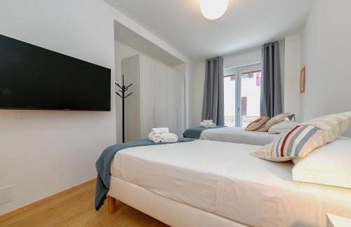 The Lake Giant with Lake View Renovated 2025 DesenzanoLoft Official Partner Homes & Villas by Marriott Bonvoy - Foto 57