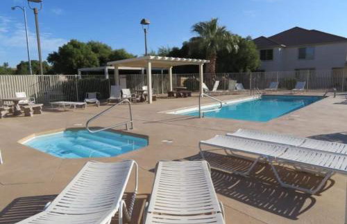 Luxurious Condo at the Springs by Cool Properties - Foto 7