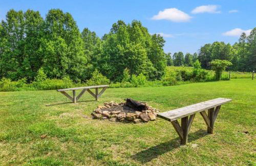 Heavenly Hideaway- Hot Tub, Firepit, Covered Patio - Foto 36