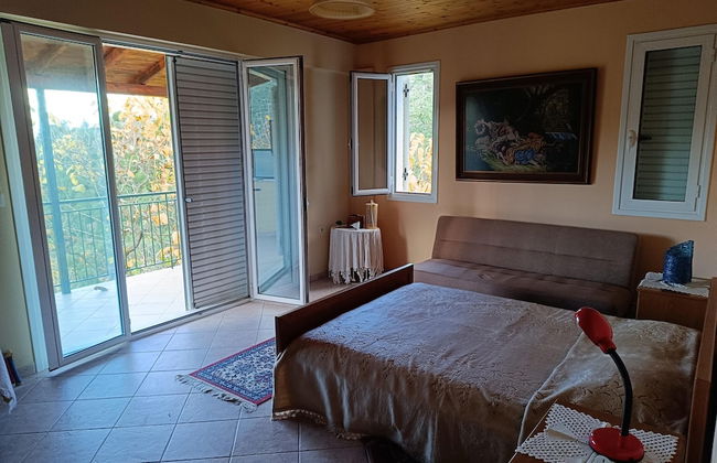 Secluded Holiday Home in Kalavrouza With Mountain Views,bbq - Foto 6