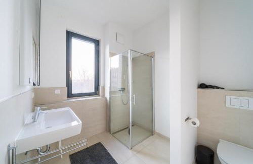 2 Bedroom Mauerpark-Apartment, Berlin Mitte View calendar - Foto 18