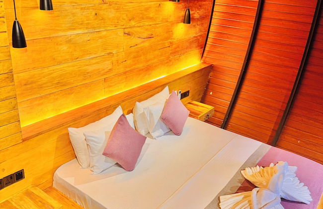 Woodland Sanctuary - Photo 6