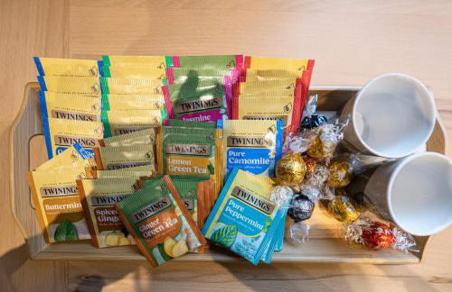 Spacious 6-Bed with Pool Table Desks in every room - Foto 57