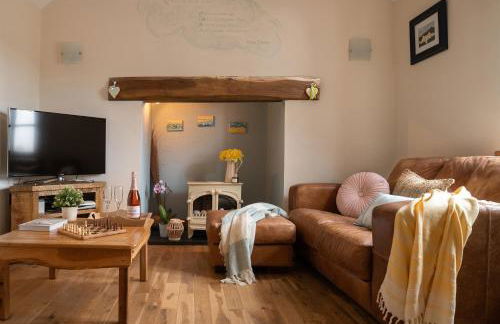 Beautiful Countryside cottage on the North Wales Coast - Photo 2