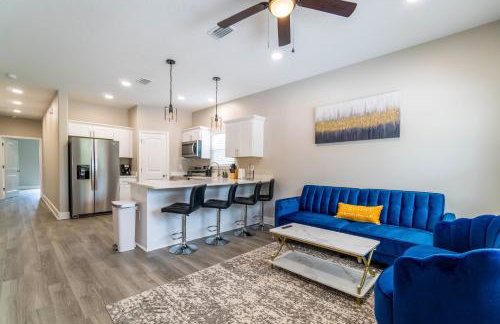 Brand New Modern Luxury Duplex EV Ready - Photo 1