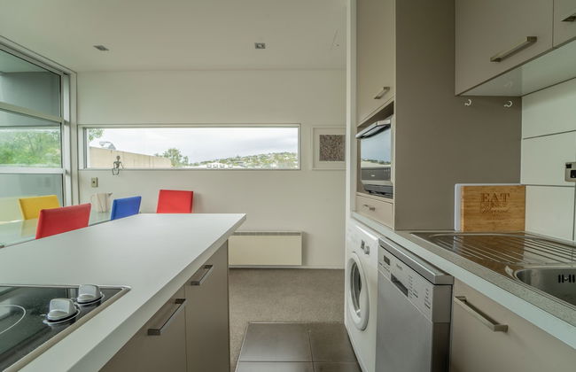 The Hutch - Top Spot - Photo 9