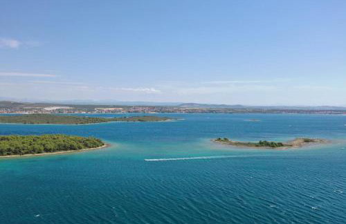 Apartman with sea view KAVALA- Pašman, Kraj - Photo 2