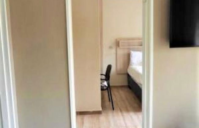 2 Bedroomed Apartment With En-suite and Kitchenette - 2067 - Foto 26