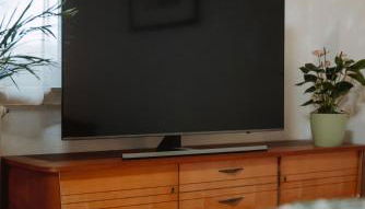 Große Wohnung mit 2 Schlafzimmer - Foto 4