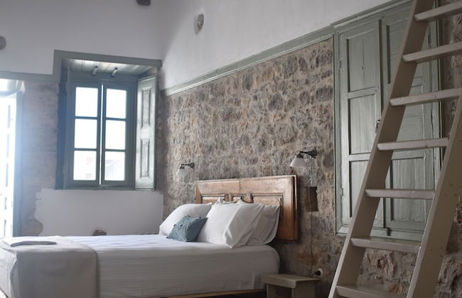 Latmos 1860 - Photo 4