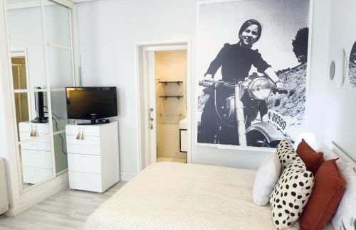 DISFRUTA del Barrio de las Letras Tu segundo hogar en Madrid - Photo 13