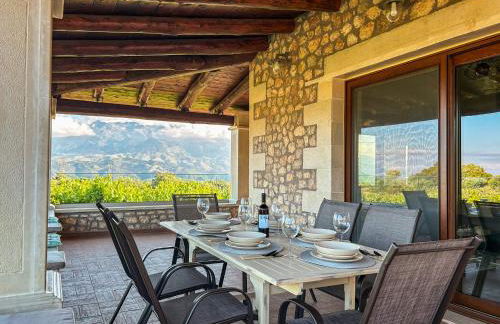 Villa Recluso-3 bd luxury country villa, huge heated pool with hydromassage, individual bbq & large yard, mountain view - Photo 18