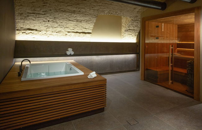 OREA Place Seno - Foto 43