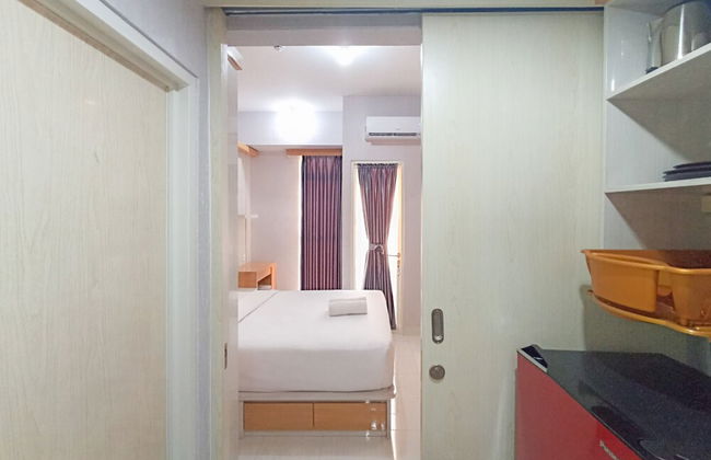 Best Deal And Homey Studio Apartment Amartha View - Foto 14