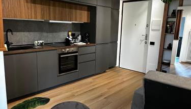 Como's Hill Apartments - Foresta - Foto 2