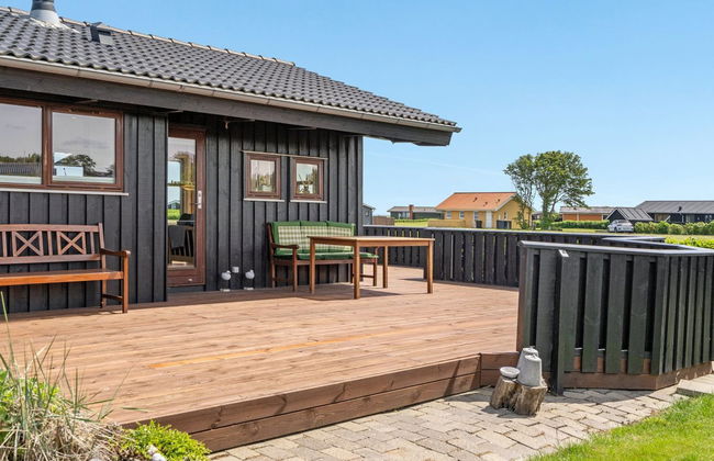 "Gyda" - 100m from the sea - Photo 20