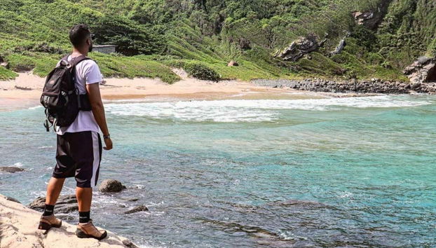 Hike to the most beautiful beaches in Búzios