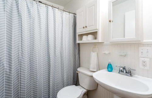 Shenandoah mountain cottage w hot tub & fire pit - Foto 13