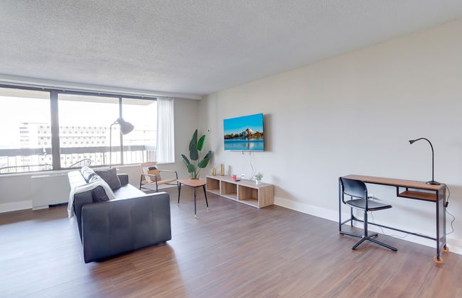 Walkable DC View Apartments - Photo 70